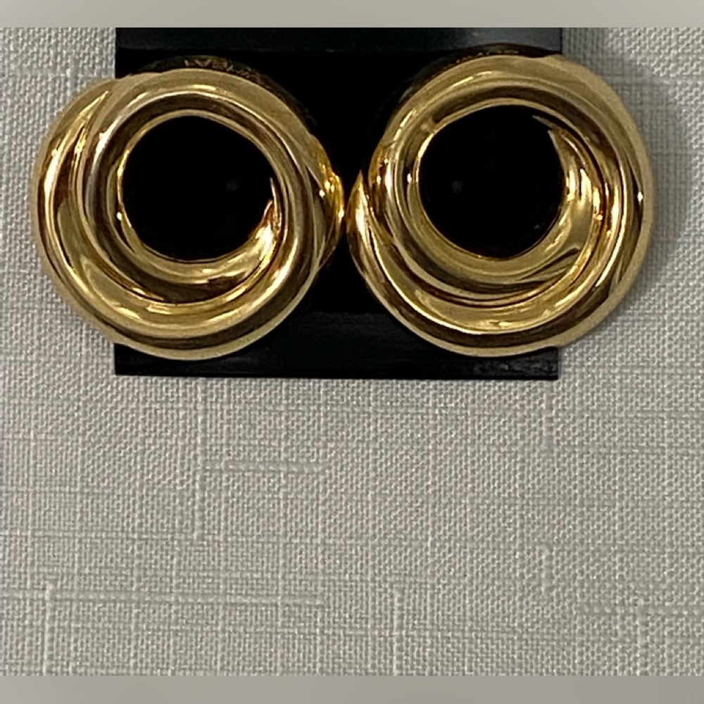 Fashion Earrings gorgeous gold